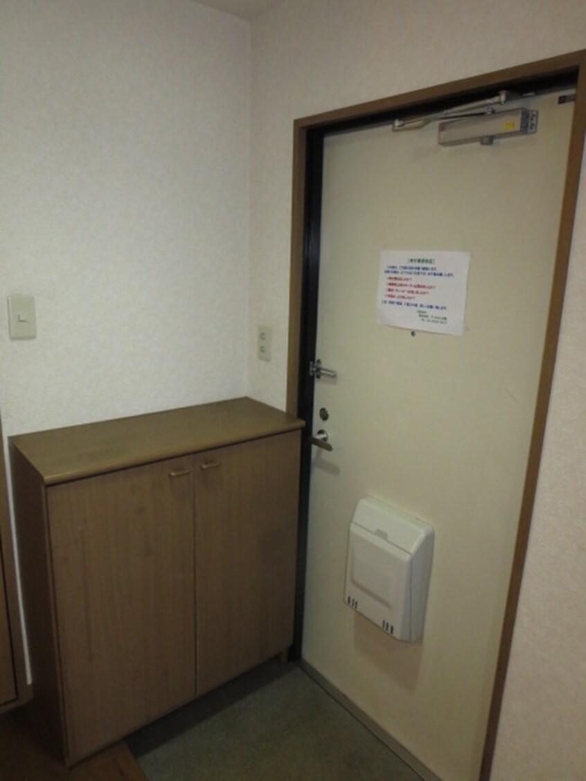 玄関 ピエ・タ・テ－ル梅田西