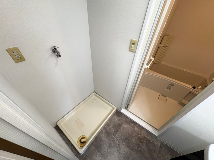 洗濯機置場 ﾗｲﾌｲﾝ水月