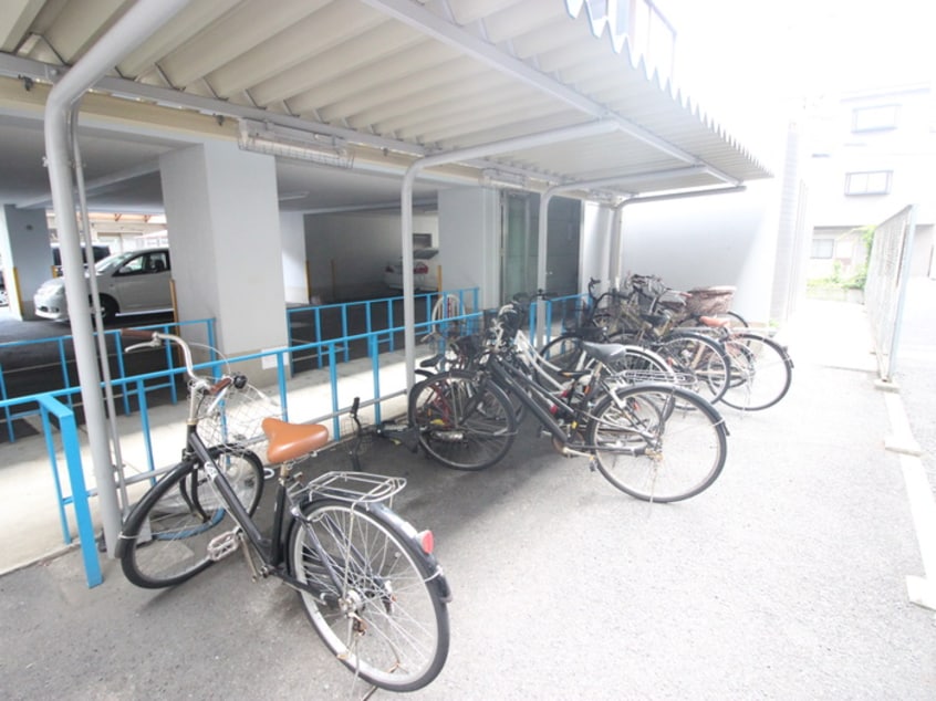 駐輪場 エスポワール