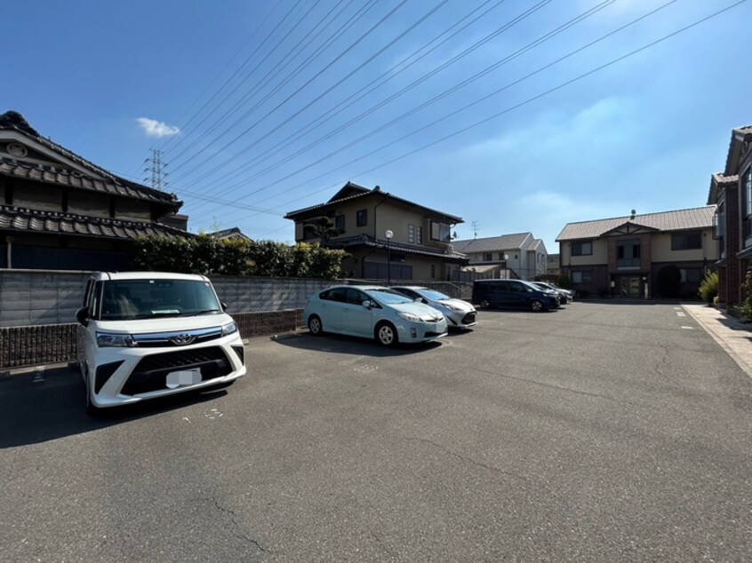 駐車場 プル－ニア天美Ｂ棟