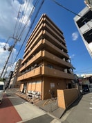 フロントリバー緑橋の外観