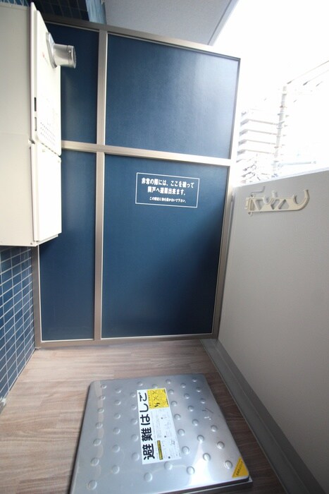 ベランダ・バルコニー ﾌﾟﾚｻﾝｽ新大阪ｽﾄﾘｰﾑ(301)