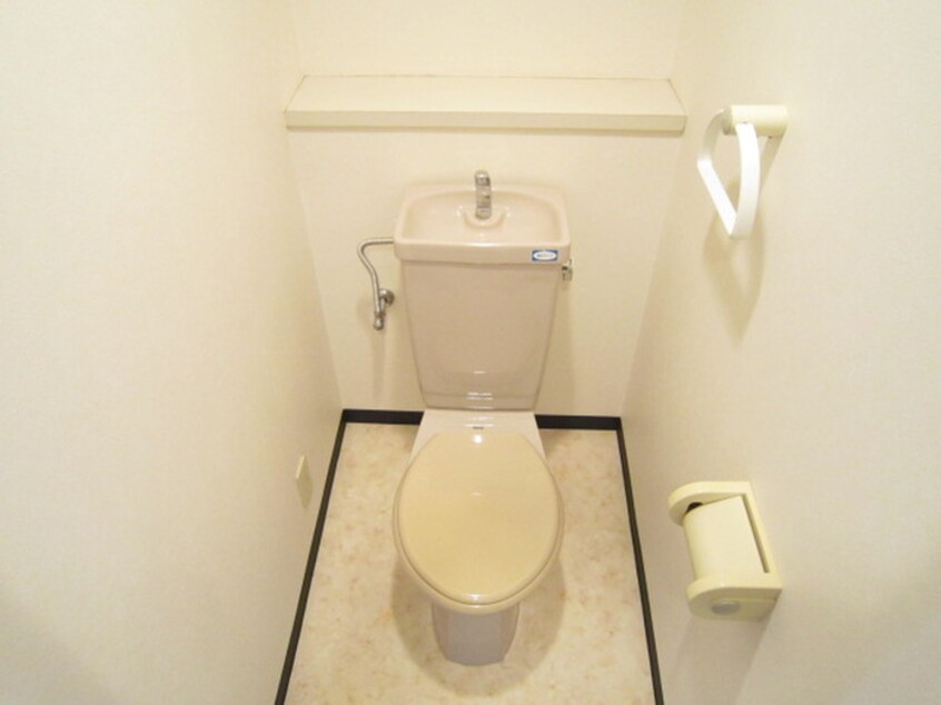 トイレ サンシ－ズ南山手