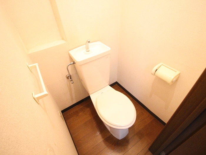 トイレ ル－ス・デ・ロッコウ