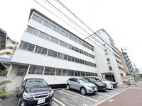 榎本ハウジング