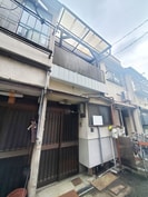 金田町2丁目テラスの外観