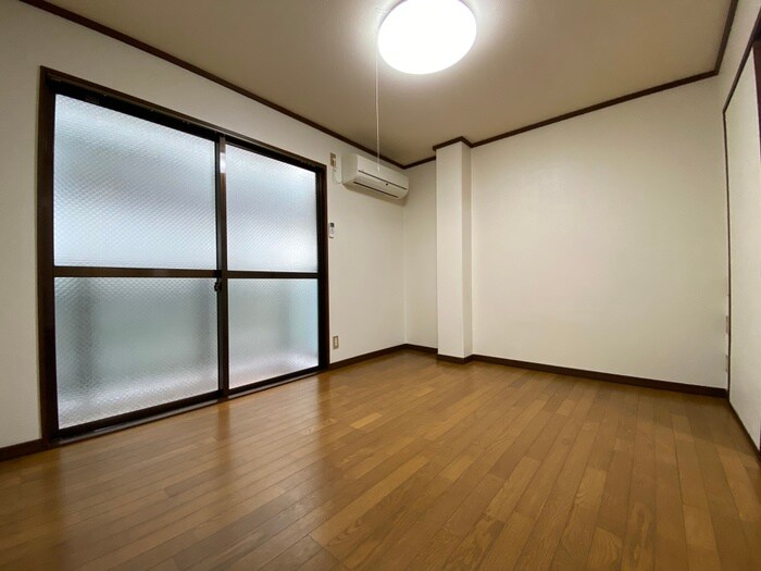 居室 リバティ－石切