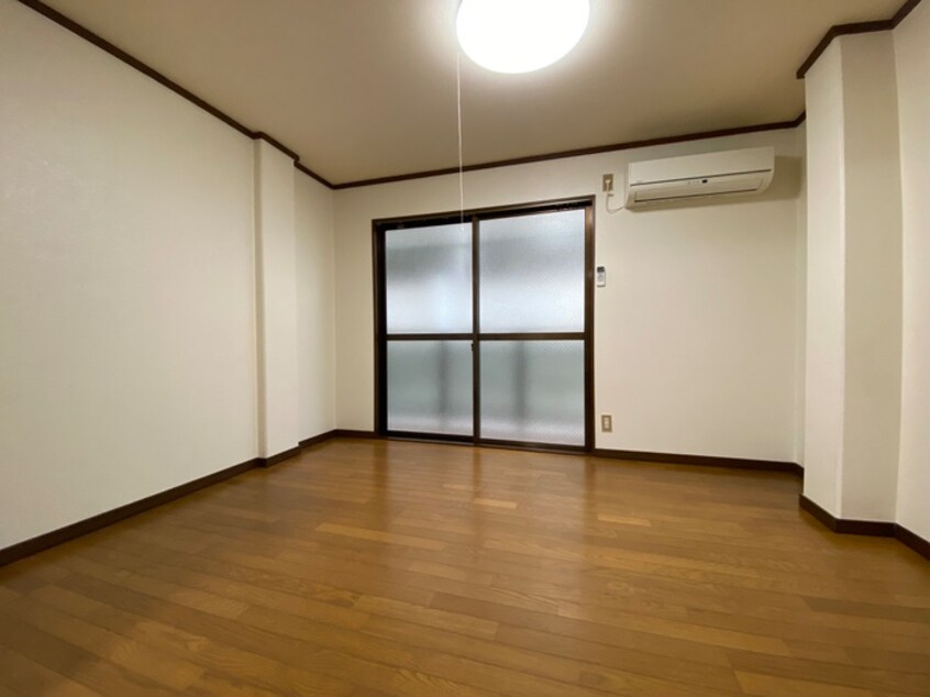 居室 リバティ－石切