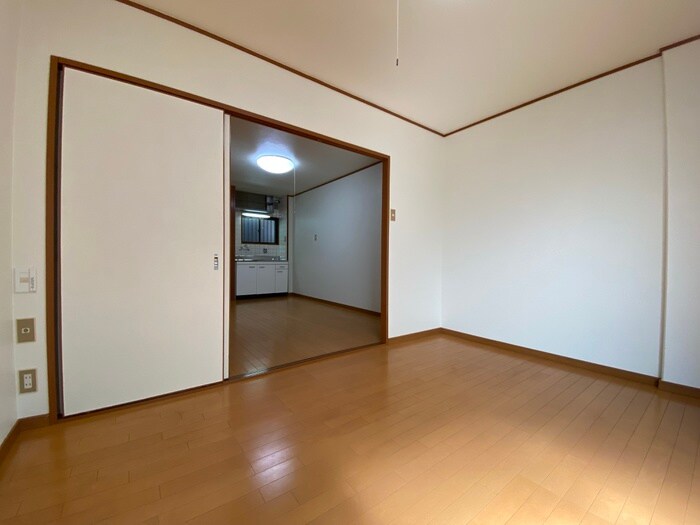 居室 リバティ－石切