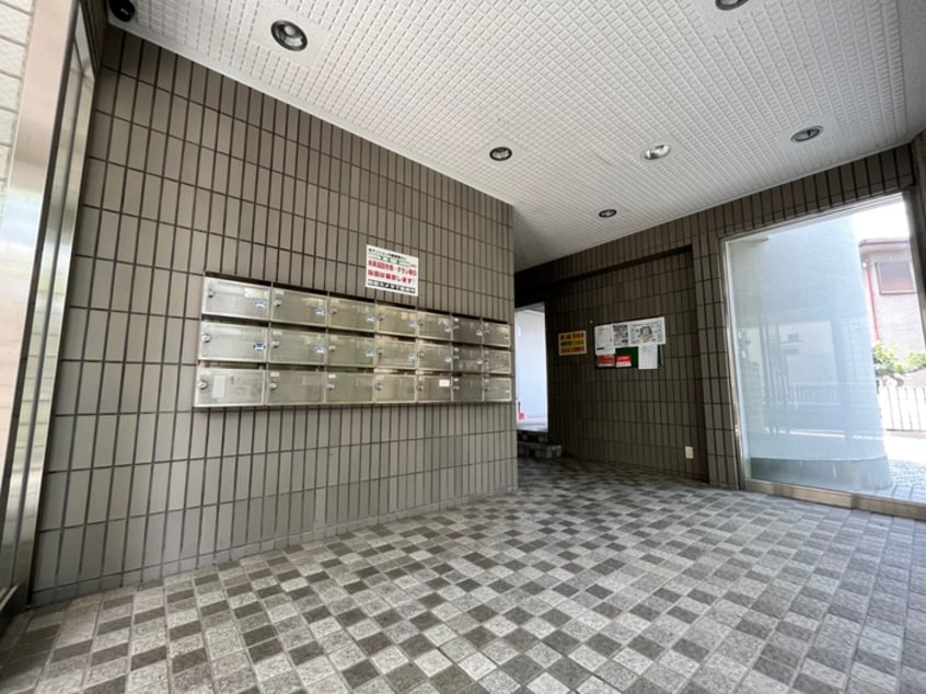 エントランス部分 戸田ﾏﾝｼｮﾝ