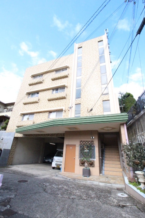 外観写真 香里山之手ハイツ