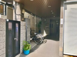 エントランス部分