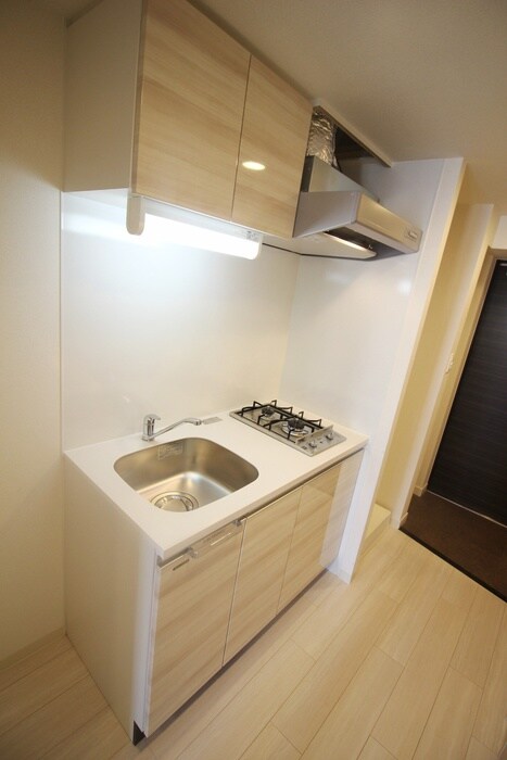 キッチン ﾌﾟﾚｻﾝｽ新大阪ｽﾄﾘｰﾑ(406)