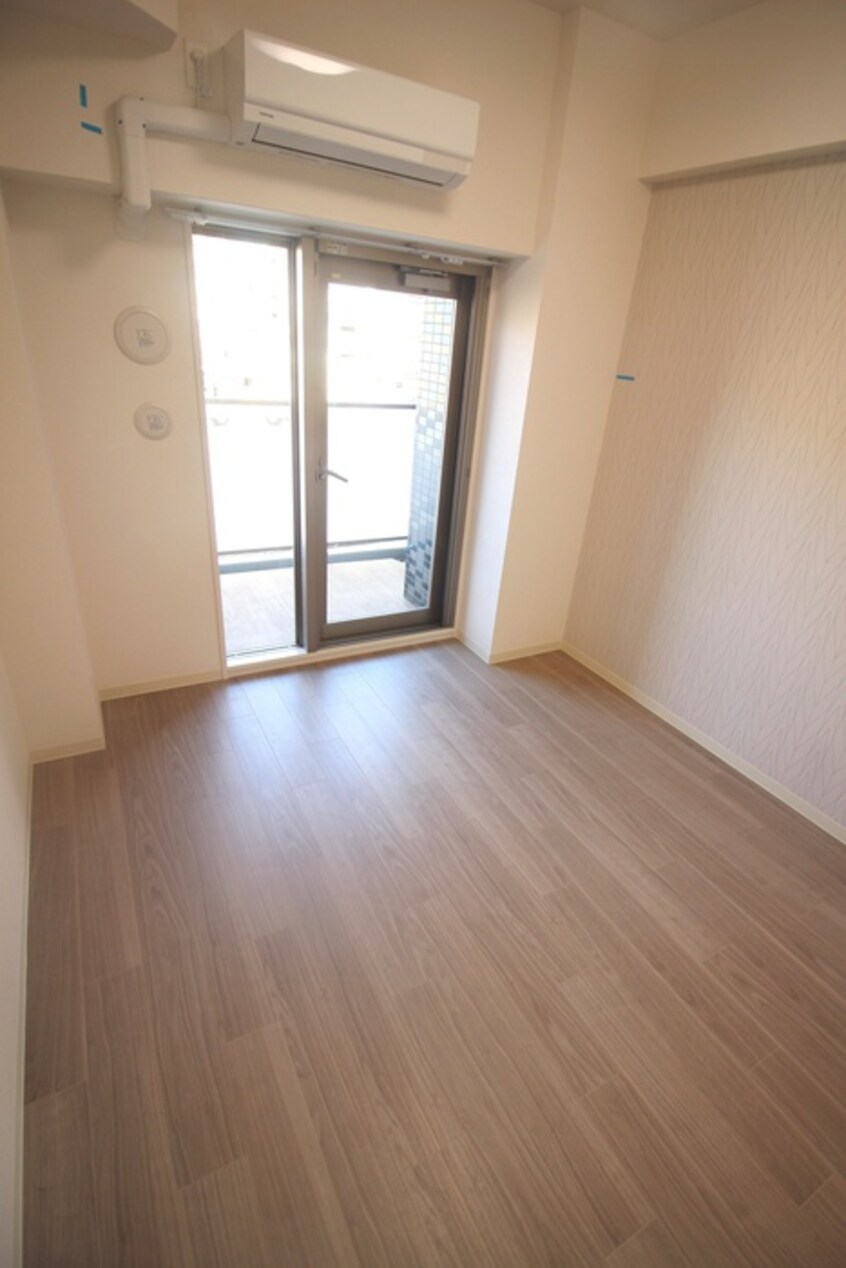 居室 ﾌﾟﾚｻﾝｽ新大阪ｽﾄﾘｰﾑ(406)