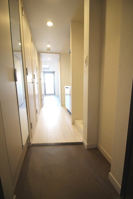 廊下 ﾌﾟﾚｻﾝｽ新大阪ｽﾄﾘｰﾑ(406)