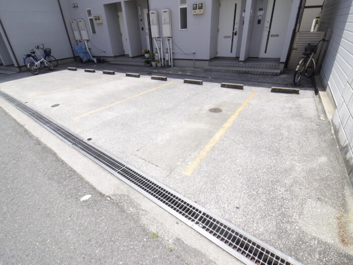 駐車場 山下ハイツ