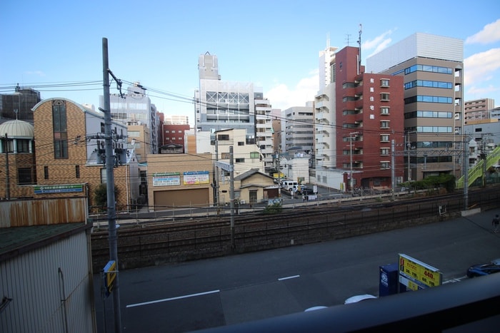 室内からの展望 ﾌﾟﾚｻﾝｽ新大阪ｽﾄﾘｰﾑ(408)