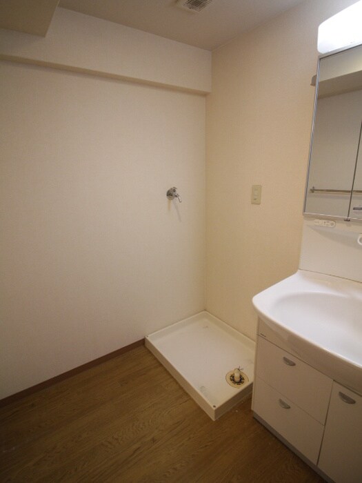 洗濯機置場 アグラード長岡京