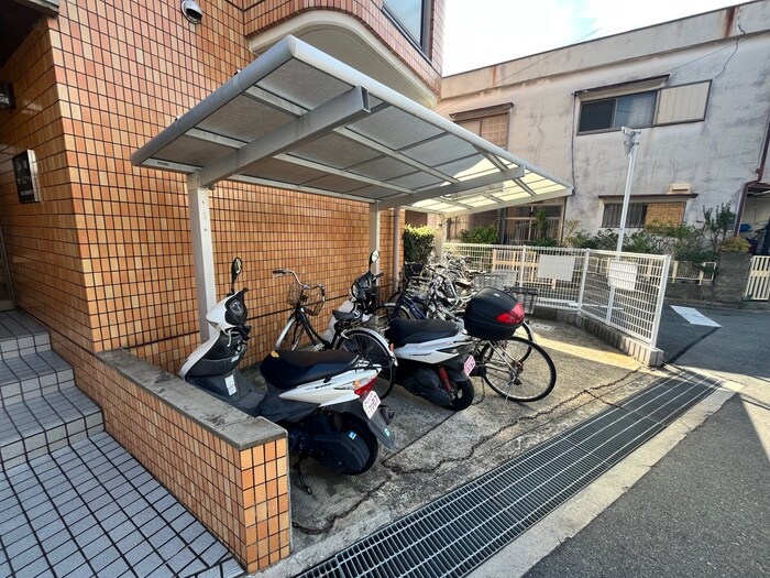 駐輪場 池田ｸﾞﾚｰｽﾏﾝｼｮﾝ