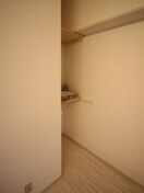 収納 WH0′S　WHO　AP．　さぎす