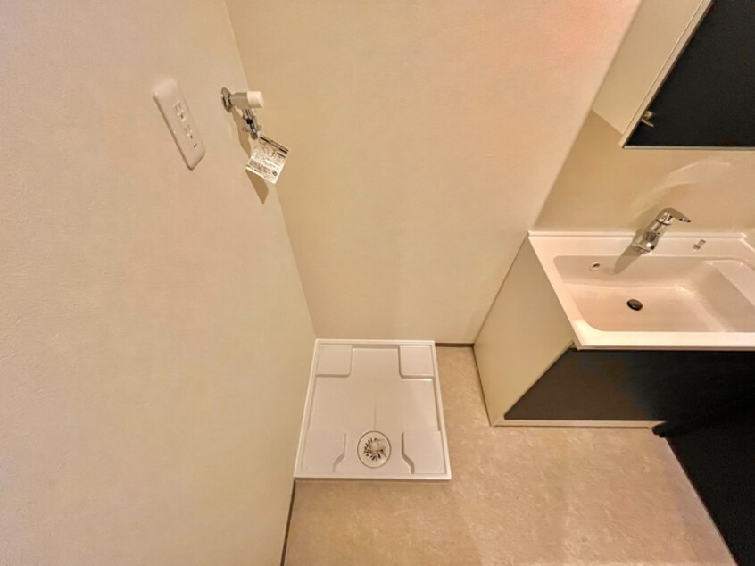 洗濯機置場 グランイニシオ都島