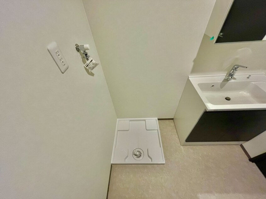 洗濯機置場 グランイニシオ都島