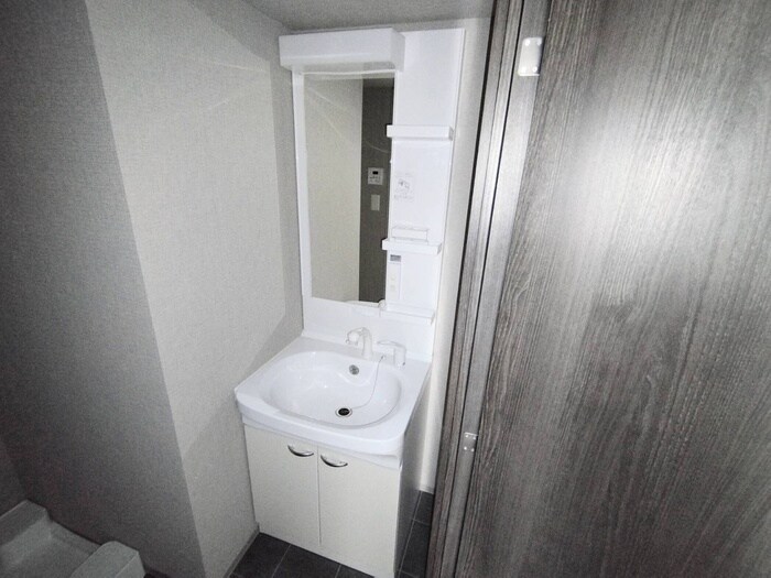 洗面 SDｸﾞﾗﾝﾂ三宮ｲｰｽﾄﾌﾛﾝﾄ