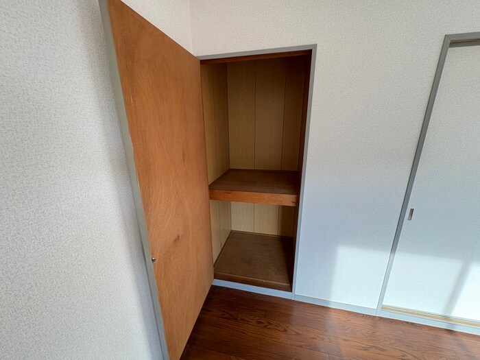 収納 メゾンドール若江北