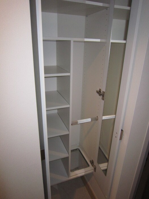 収納 ミヤレジデンス西天満