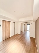 居室 スプランディッド堀江