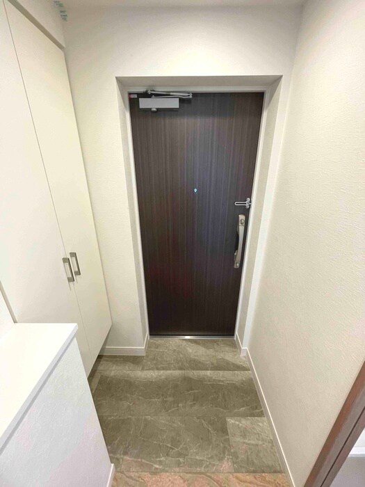 玄関 スプランディッド堀江