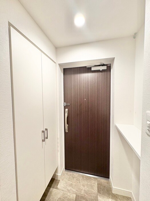 玄関 スプランディッド堀江