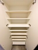靴箱 スプランディッド堀江