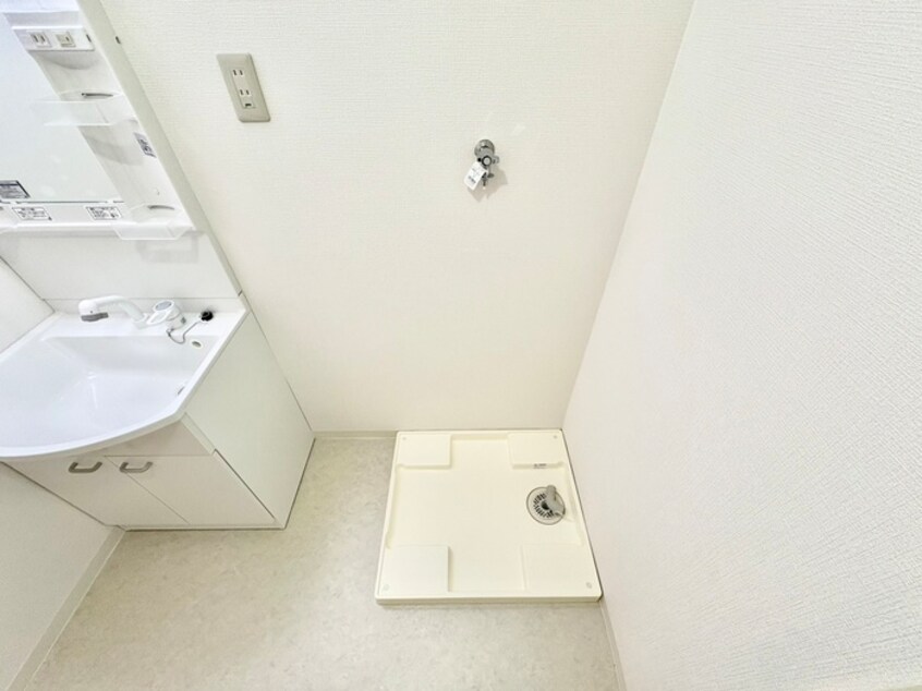 洗濯機置場 ラ　・　ヴィータ　豊里