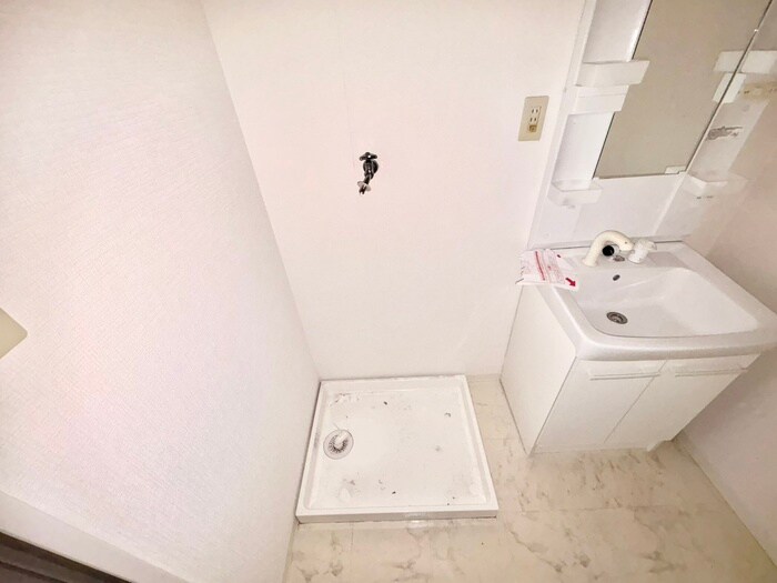 洗濯機置場 ラ　・　ヴィータ　豊里