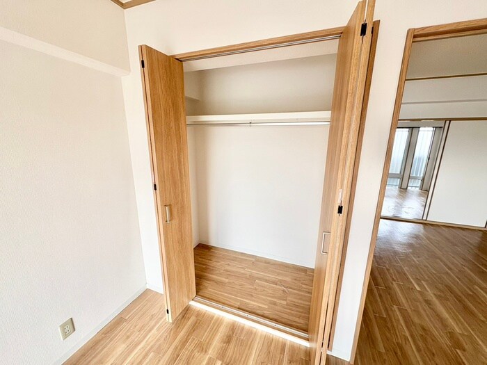 収納 ラ　・　ヴィータ　豊里