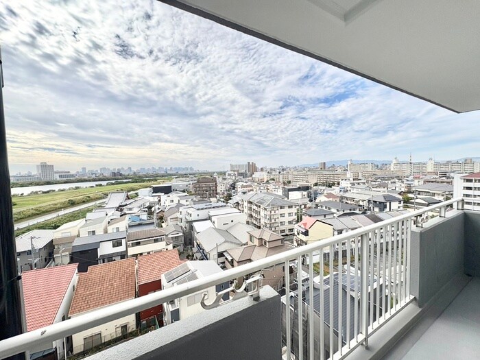 室内からの展望 ラ　・　ヴィータ　豊里