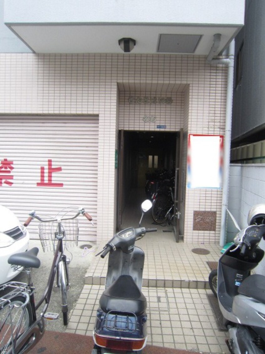 エントランス部分 せんとはいむみち