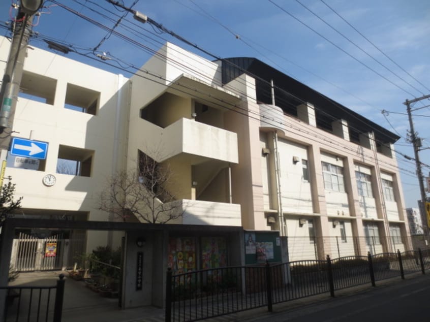 長堂小学校(小学校)まで437m せんとはいむみち