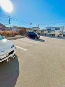 駐車場 アドマス鶴原Ｄ棟