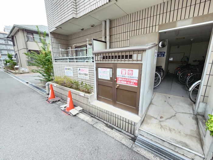 建物設備 プチシャト－
