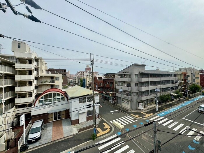 室内からの展望 サンリット本山南