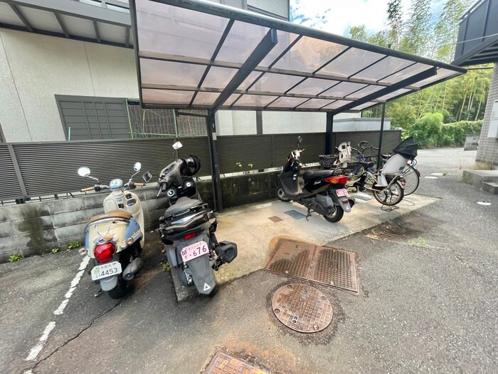 駐輪場 パレヴェ－ル