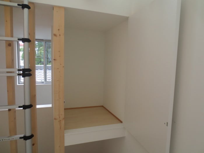 収納 W&R APARTMENT 02