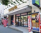 TSUTAYA江坂南店(ビデオ/DVD)まで362m グランセジュール江坂