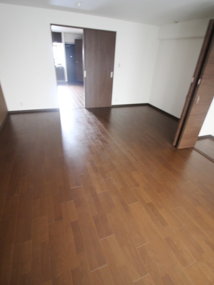 居室 ファ－ストパレス