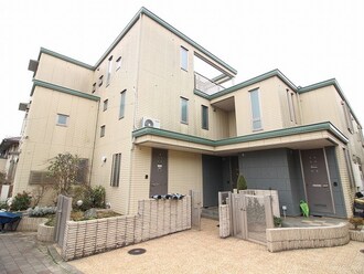 エイブル ヘーベルガーデン西向日 マンション の建物 住宅情報 エイブル賃貸不動産アーカイブで 駅沿線と住所から賃貸物件 賃貸 マンション アパート 一戸建て のお部屋探し 京都府向日市 ヘーベルガーデン西向日 マンション