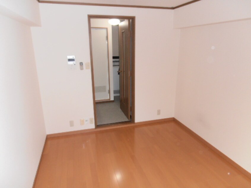 居室 新和パレス西宮ガーデンズ前