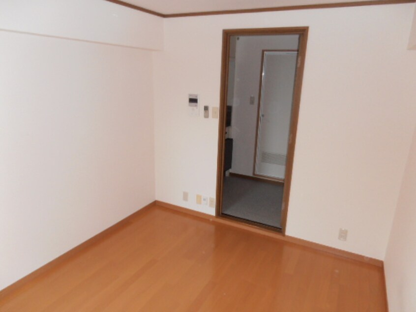 居室 新和パレス西宮ガーデンズ前