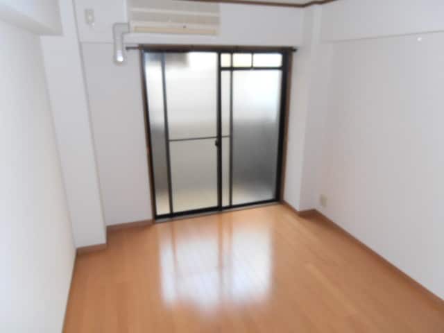 居室 新和パレス西宮ガーデンズ前